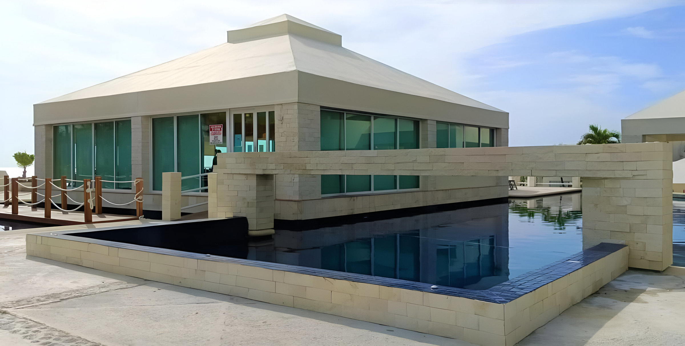 Hotel Solymar Cancun Beach Resort.