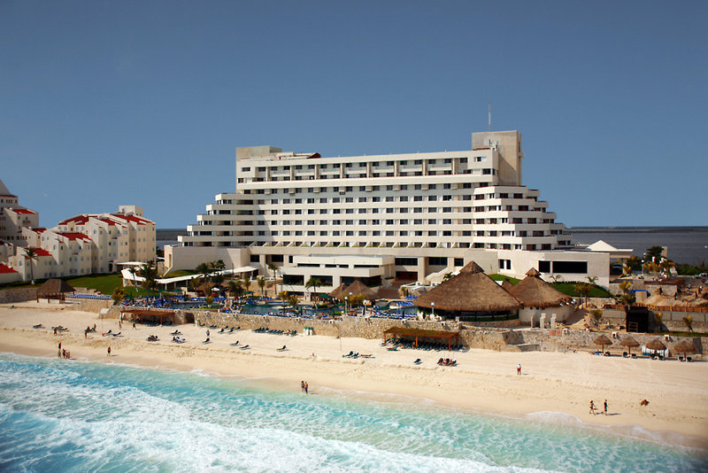 Royal Solaris Cancun.