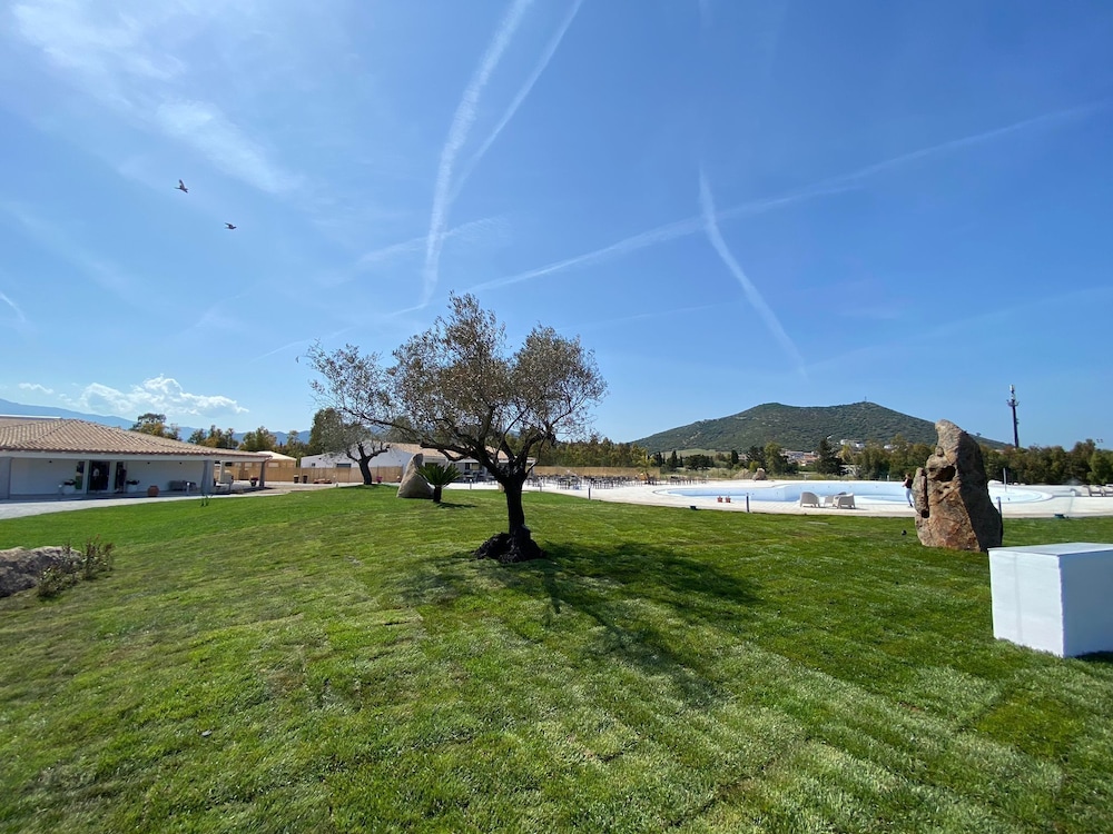 S'Arena Beach Oasis Hotel.