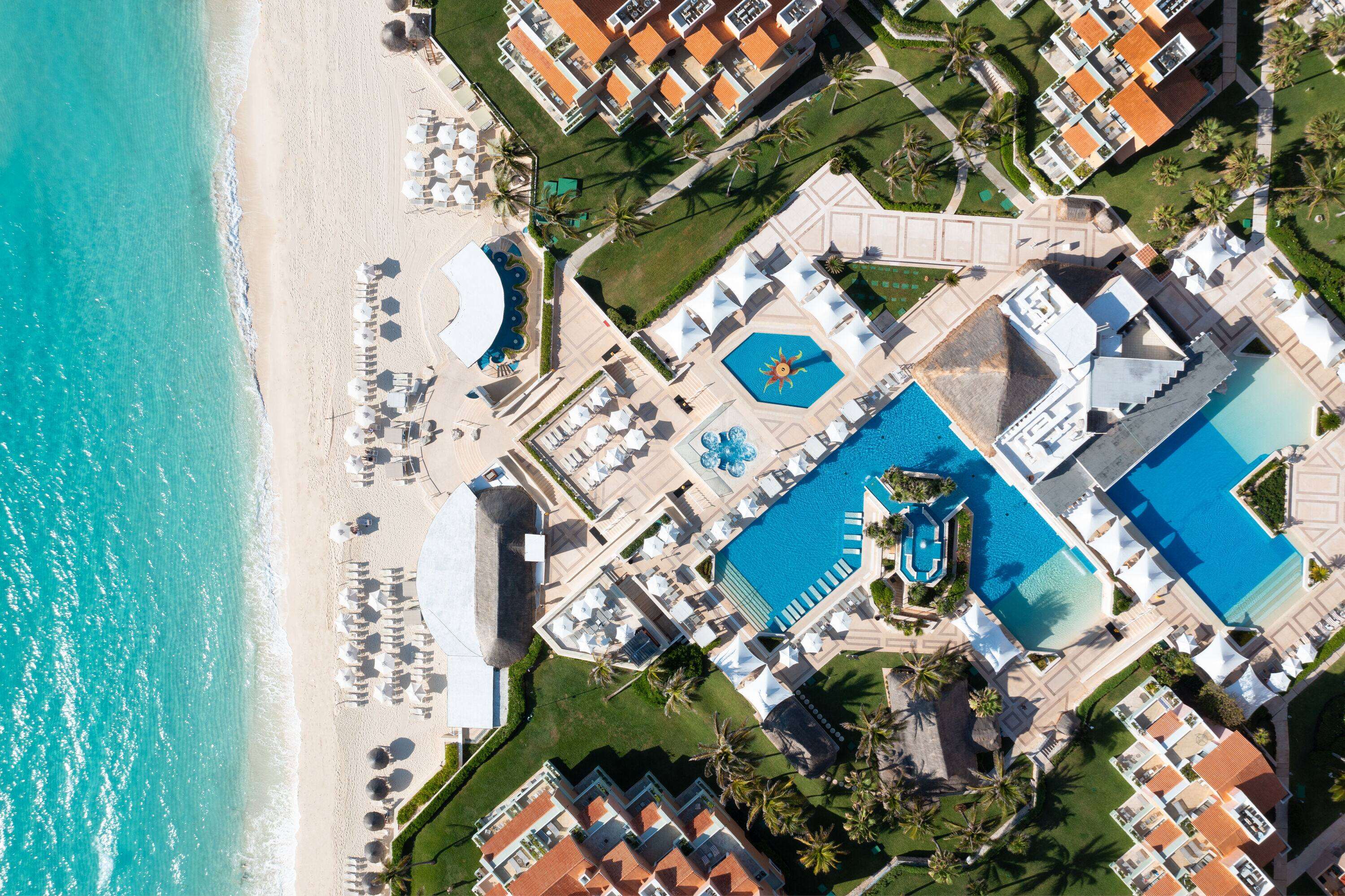 Wyndham Grand Cancun All Inclusive Resort & Villas.