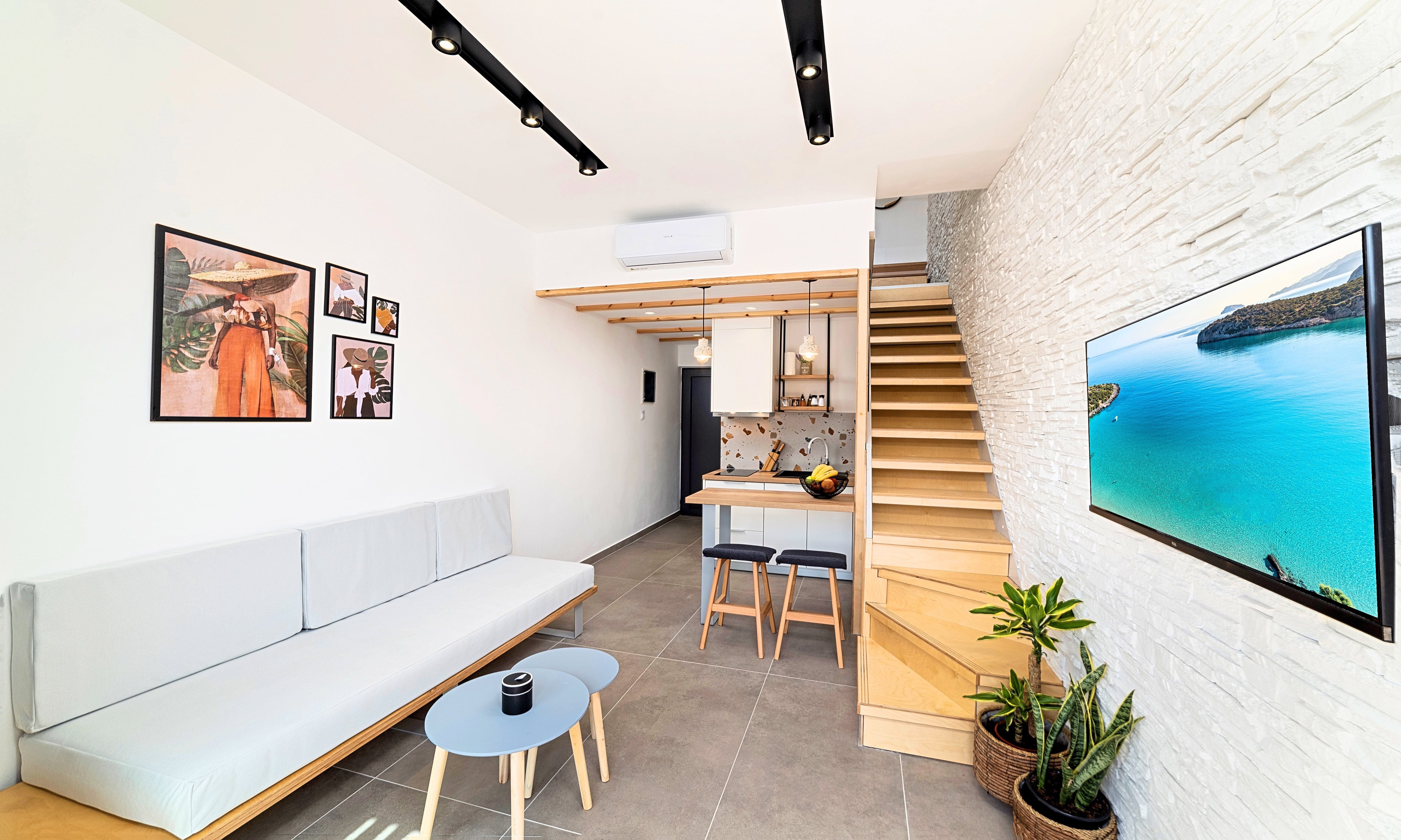 Suite met zithoek — Aelia Suites