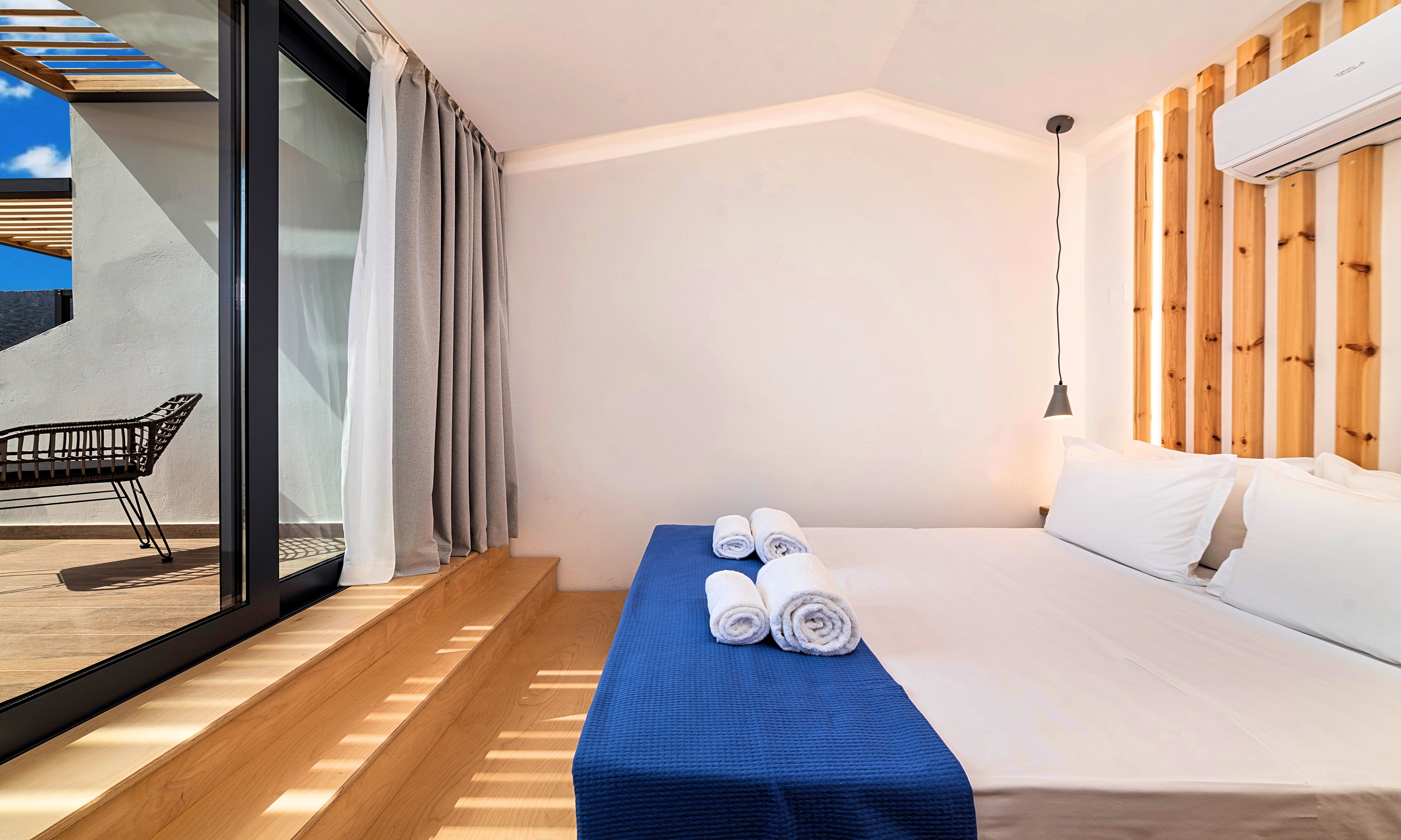Kamer met tweepersoonsbed — Aelia Suites