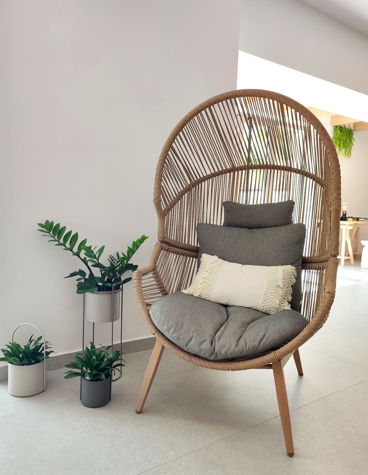 Relaxruimte met ligbedden — Ammos Paleochora Hotel