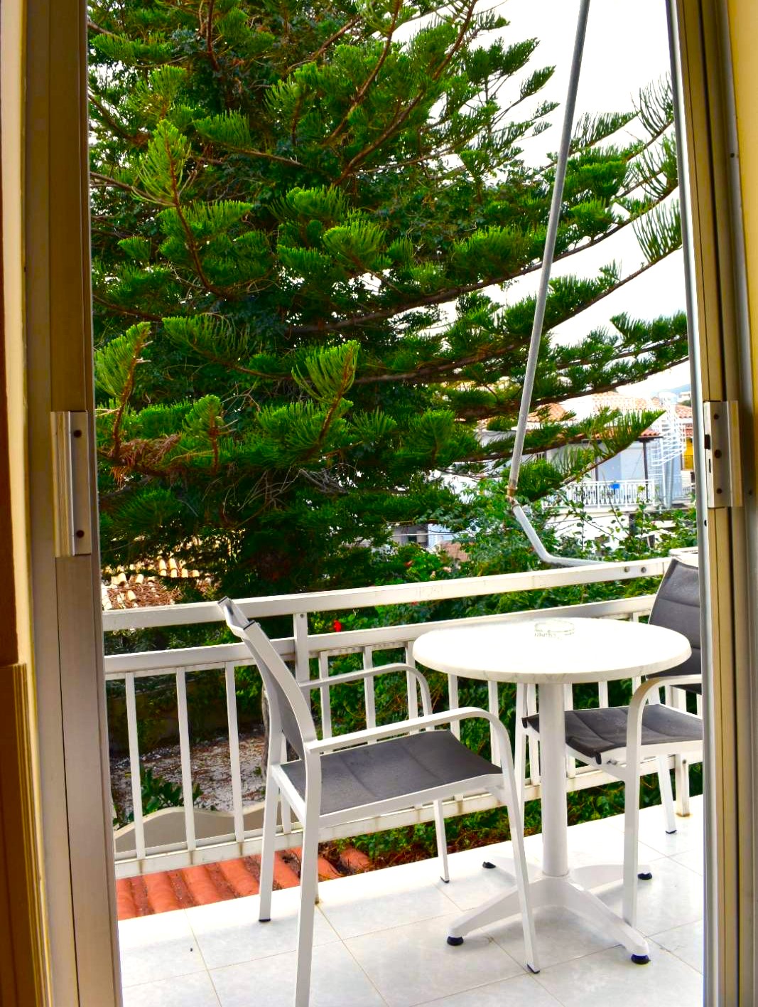 Zeezicht vanaf het balkon — Asteria