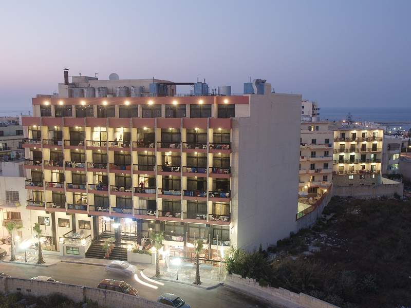 Canifor Hotel, Qawra, Malta