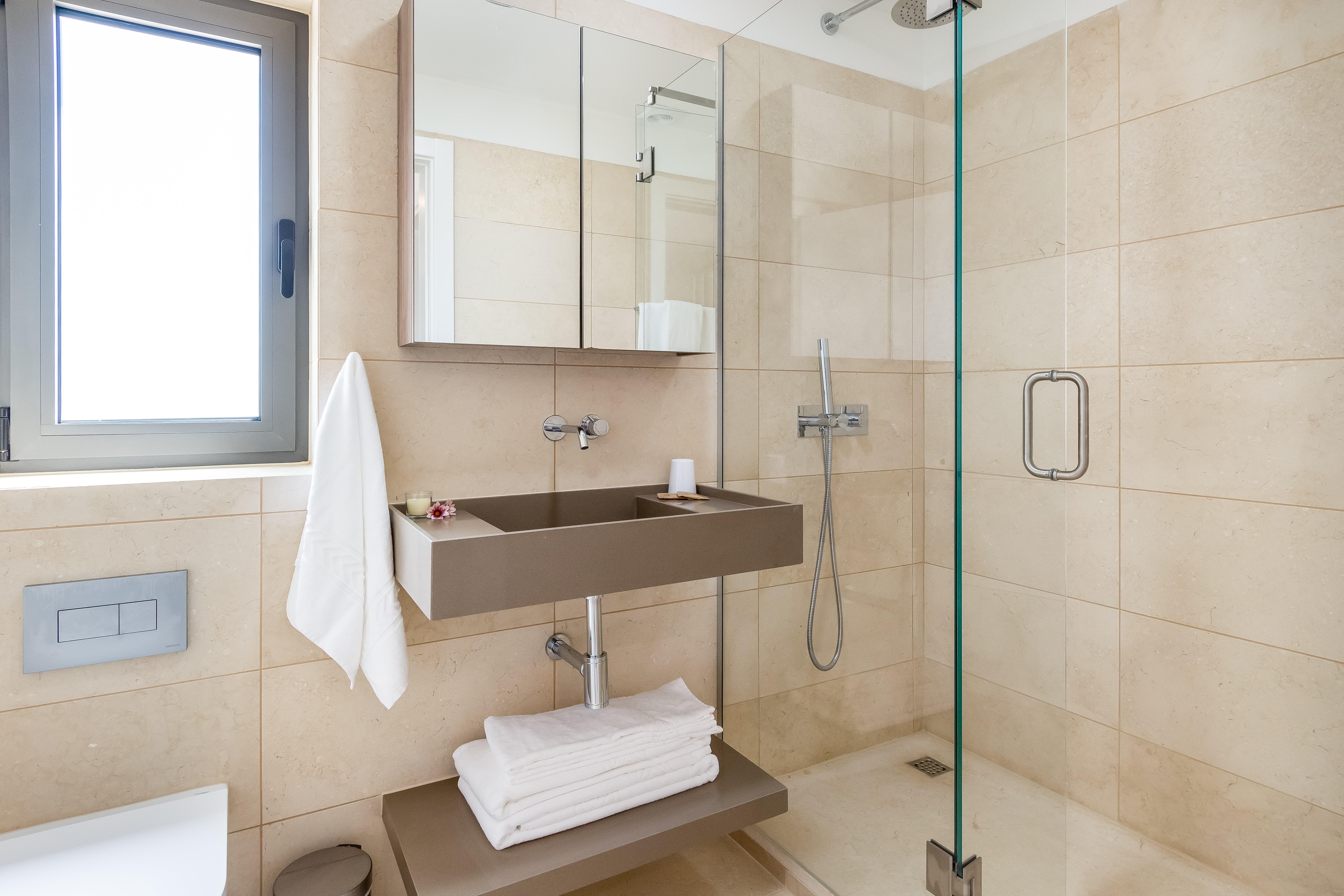 Badkamer met inloopdouche — Carvoeiro Gardens