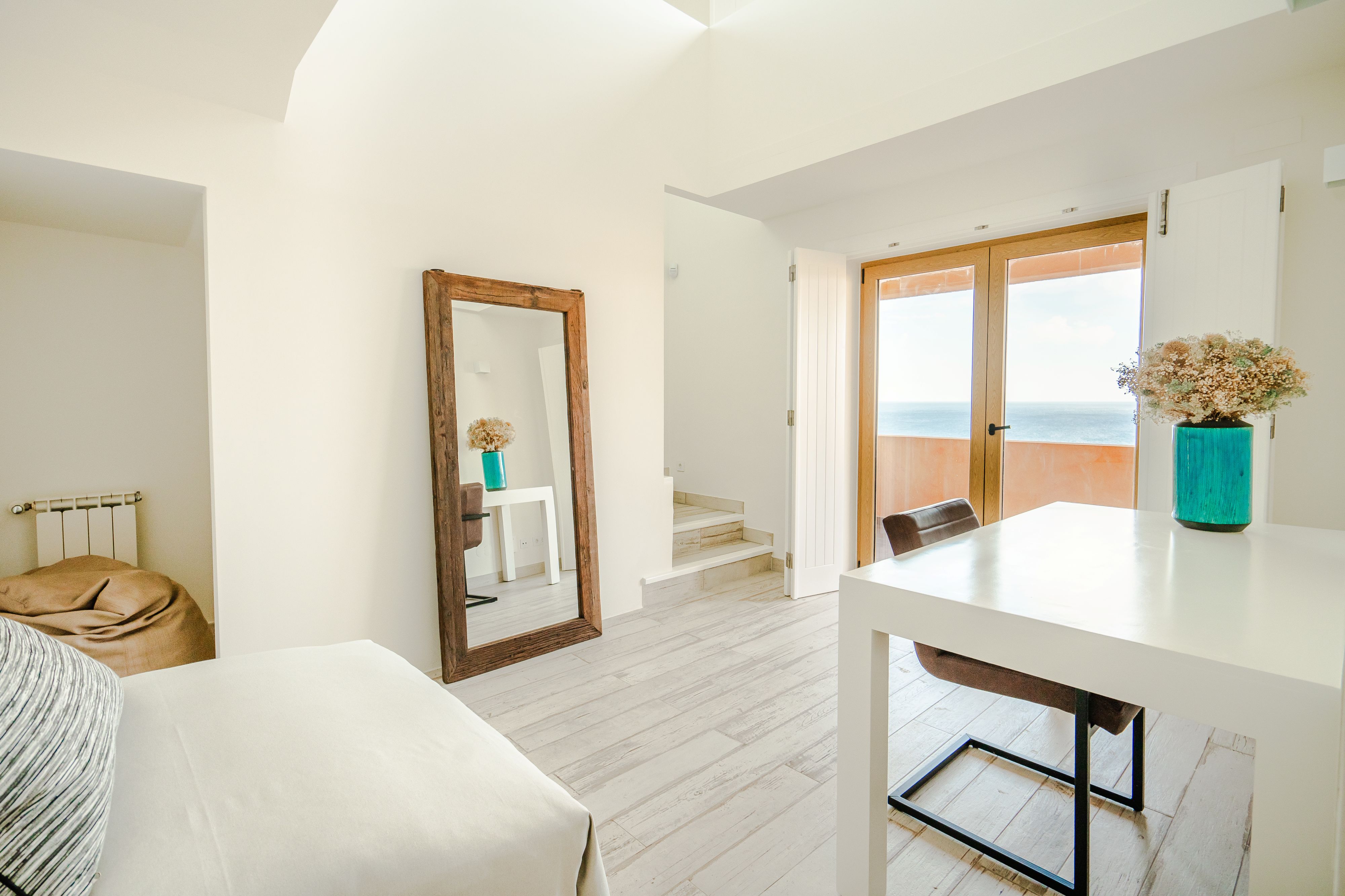 Badkamer met ligbad — Casa Por Do Sal