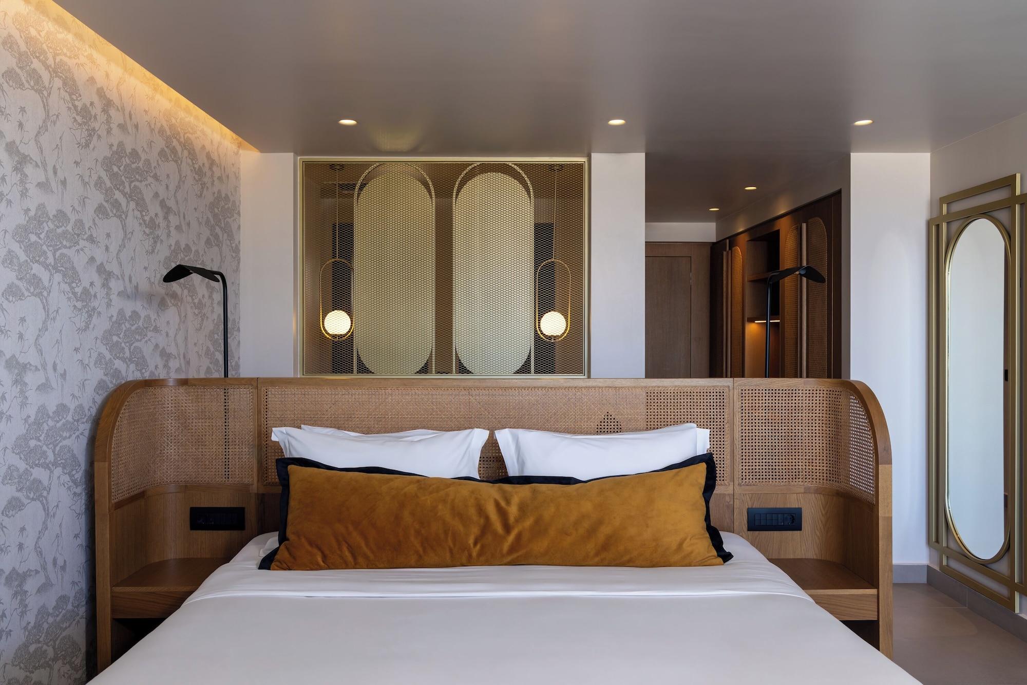 Kamer met twee aparte bedden — Castello Boutique Suites by the Sea