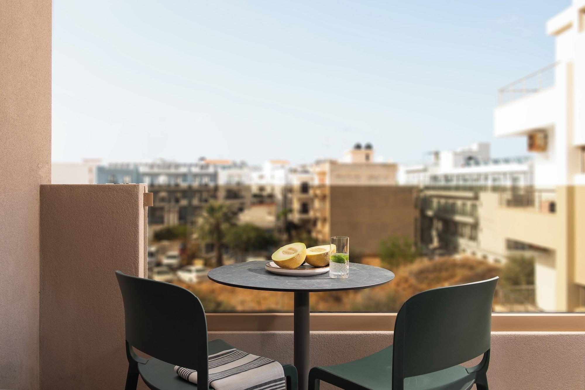 Hotel met tuin — Cosmeen Lifestyle Boutique Stay