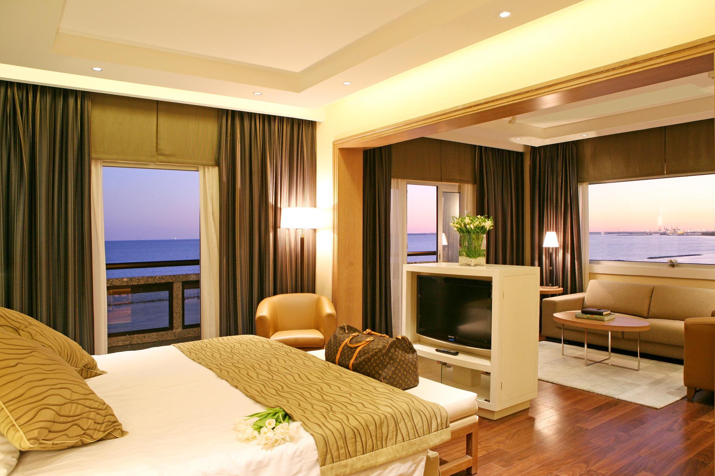 Crowne Plaza Limassol foto 5