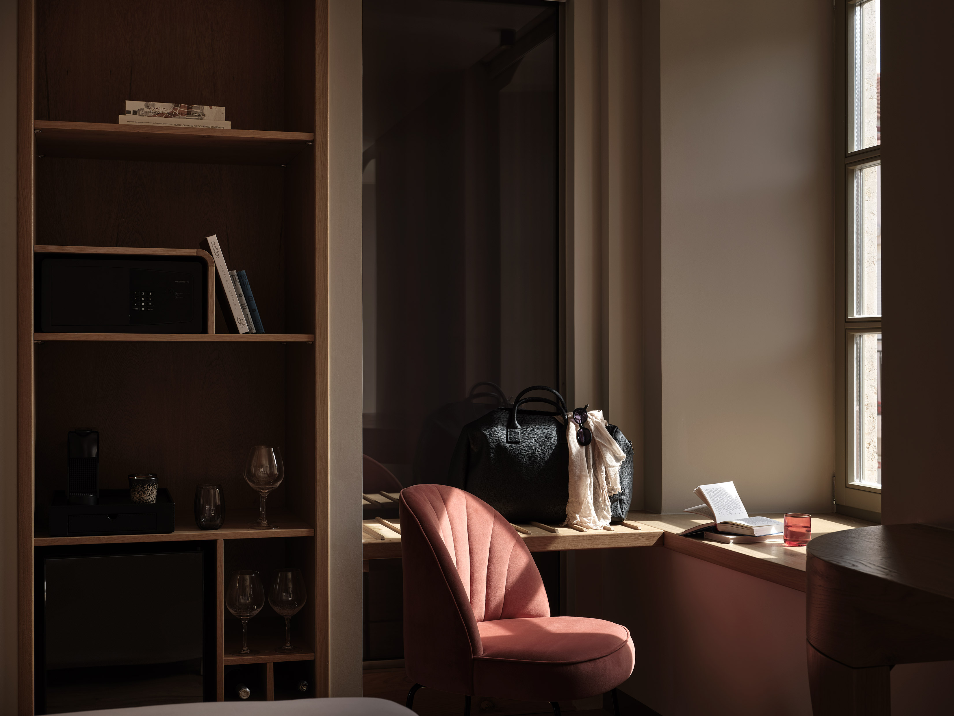 Kamer met balkon — Domus Blanc