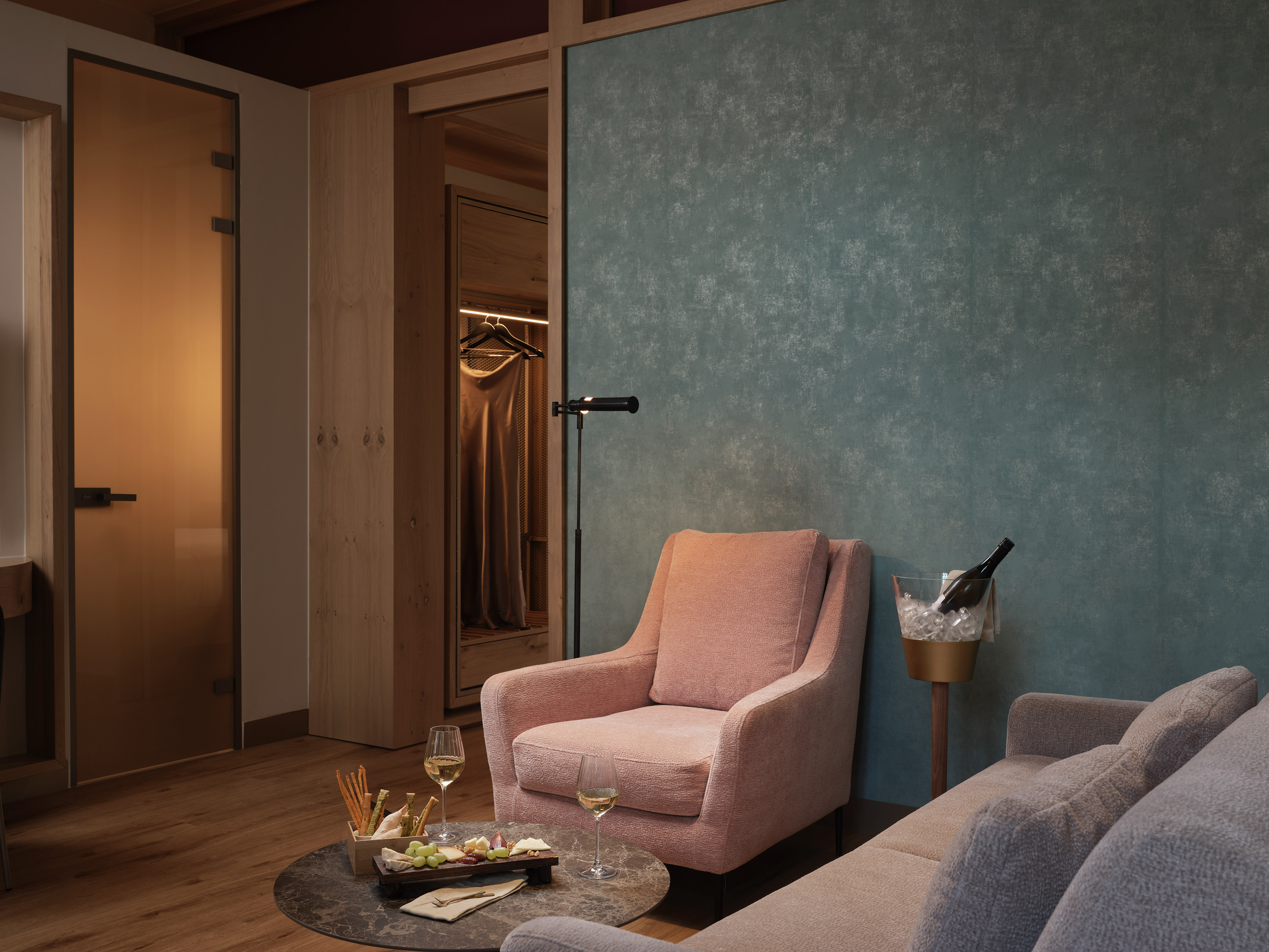 Suite met zithoek — Domus Blanc