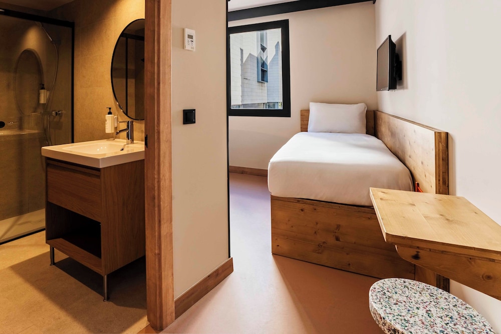 easyHotel Valencia Ciutat Vella foto 3