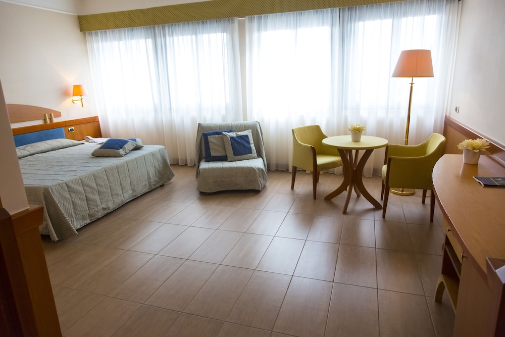 Stijlvolle slaapkamer met ergonomisch meubilair