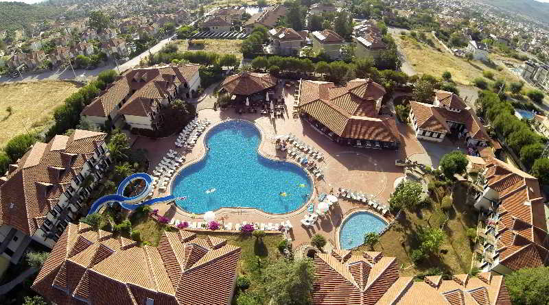 Toegangspoort en landschapstuinen Green Anatolia Club & Hotel