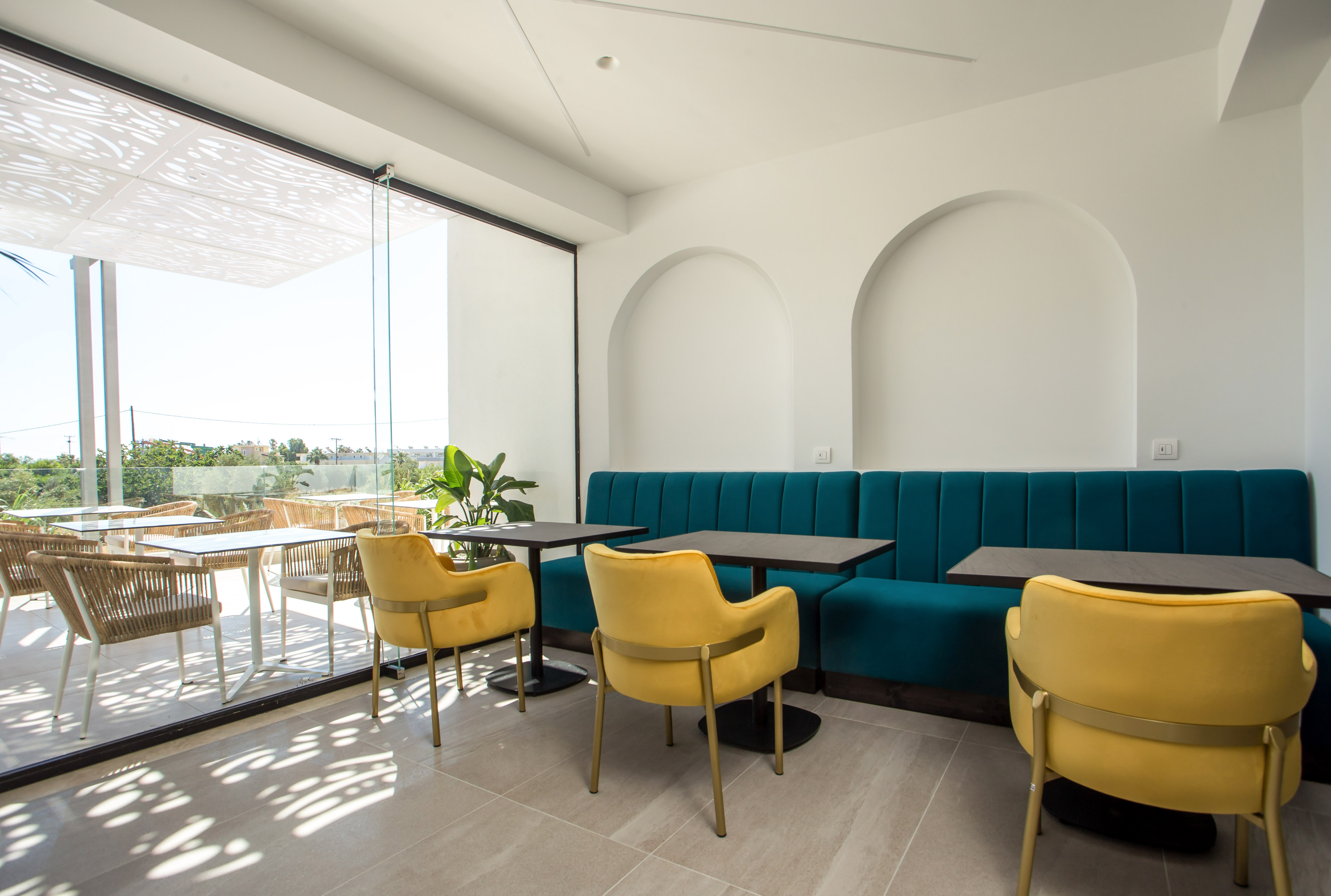 Lobby met receptie — Hollywood Inn