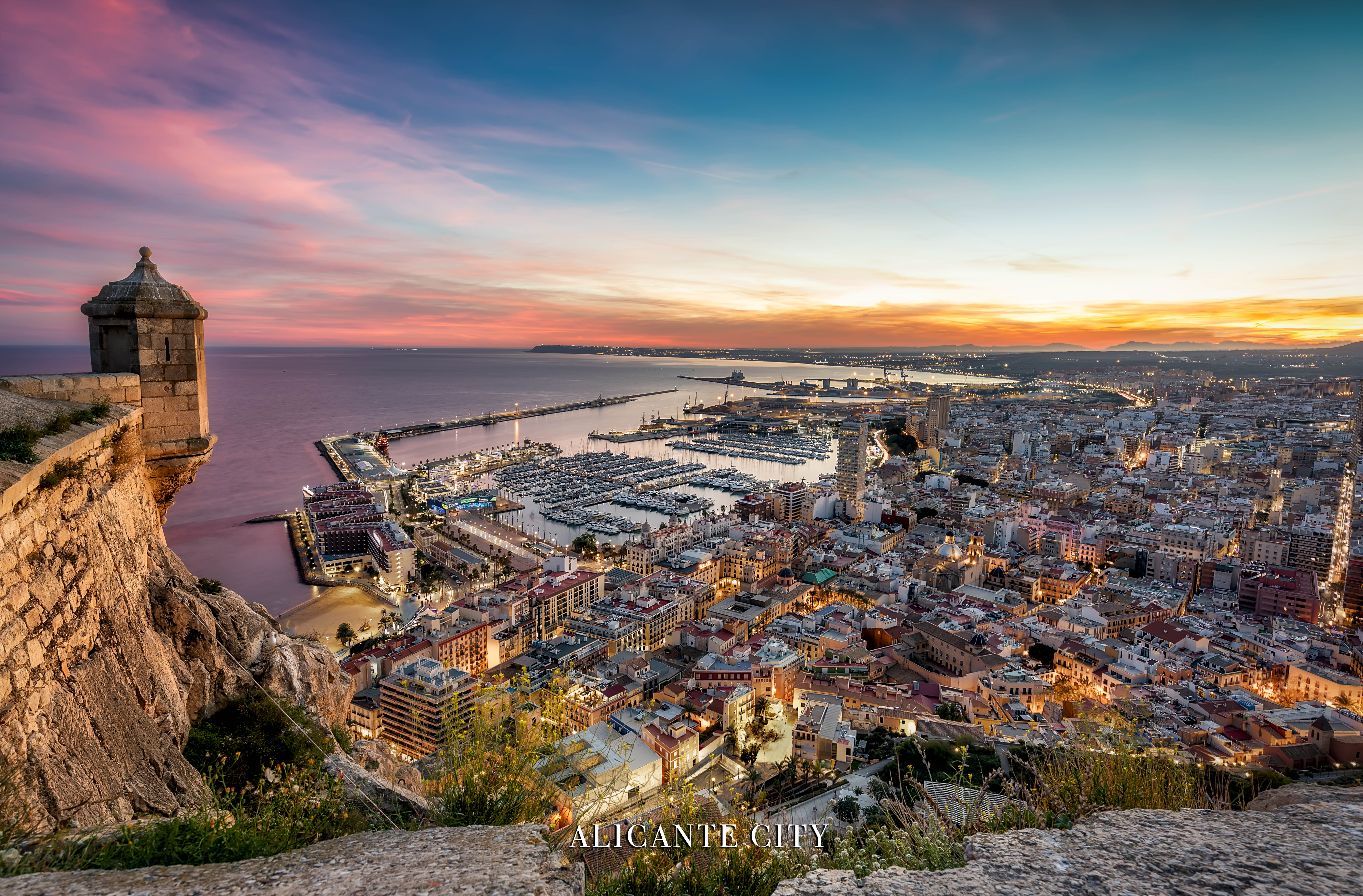 Hostal Ventura Premium, Alicante, Spanje