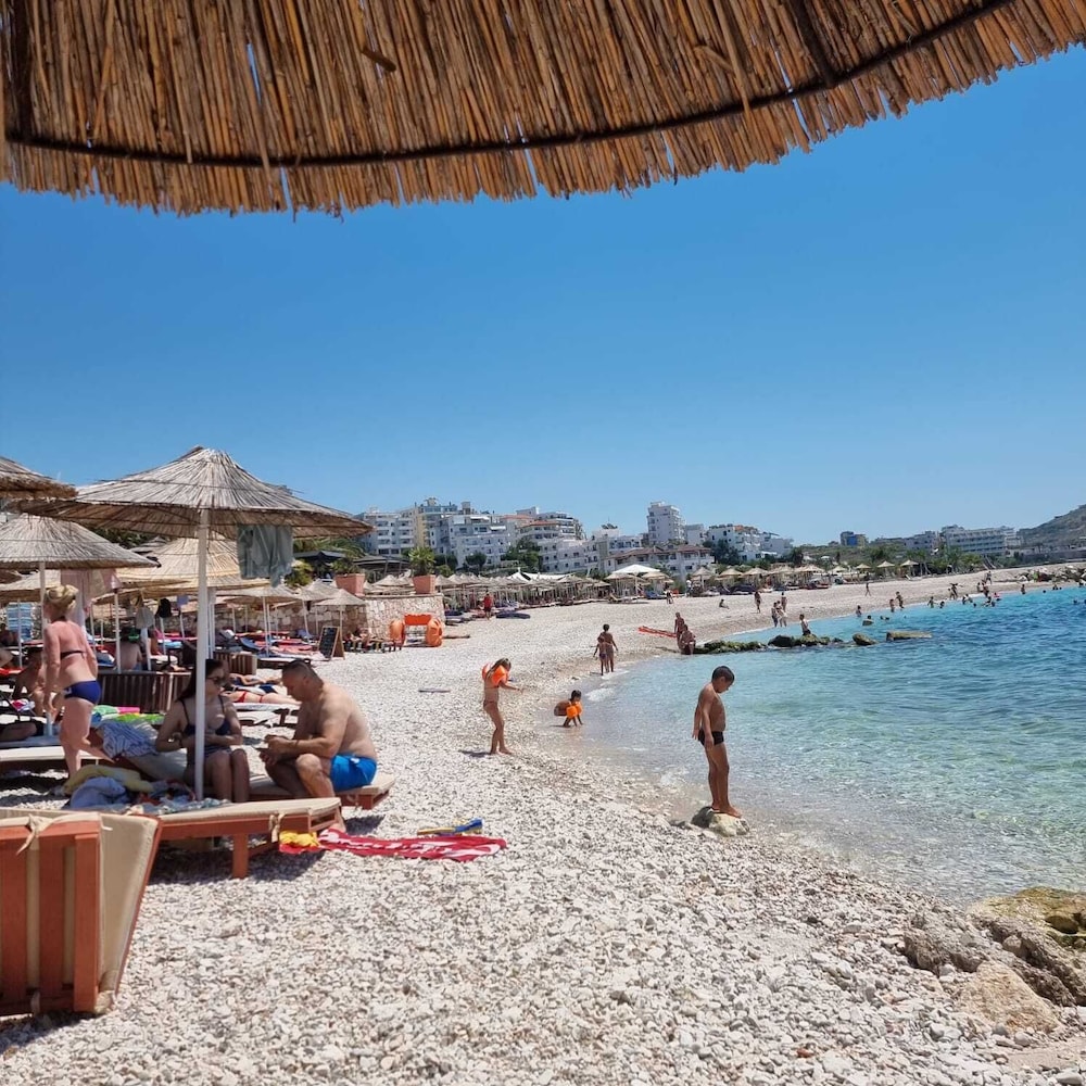 Hotel Mercury Saranda foto 1