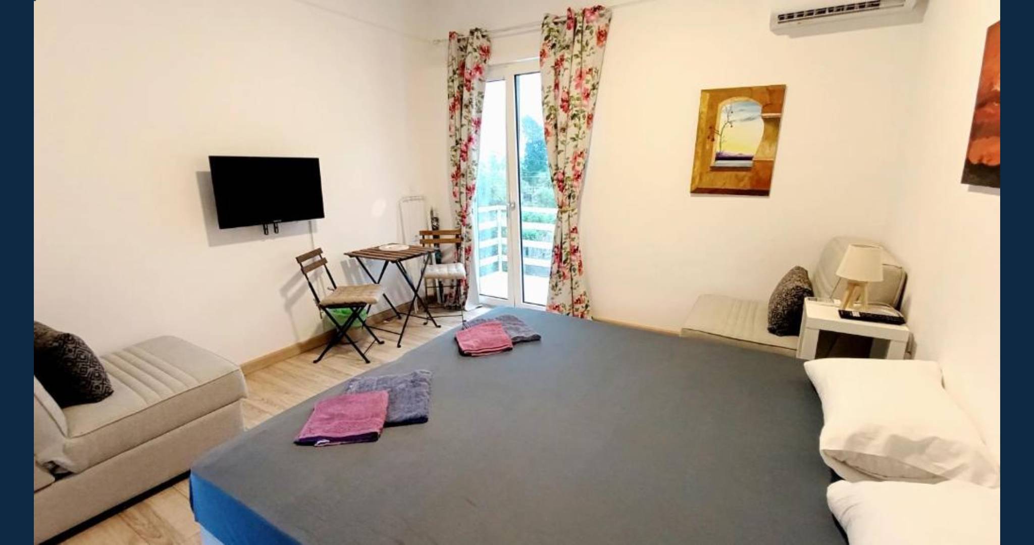 Fitnessruimte met cardio-apparaten — Karavaki Apartments