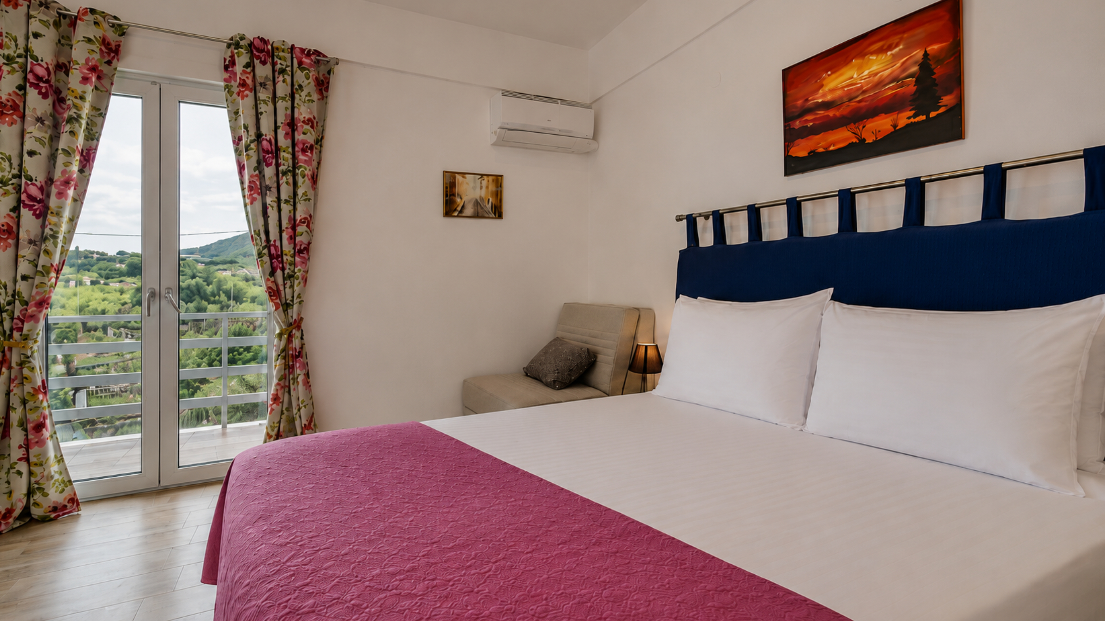 Kamer met tweepersoonsbed — Karavaki Apartments