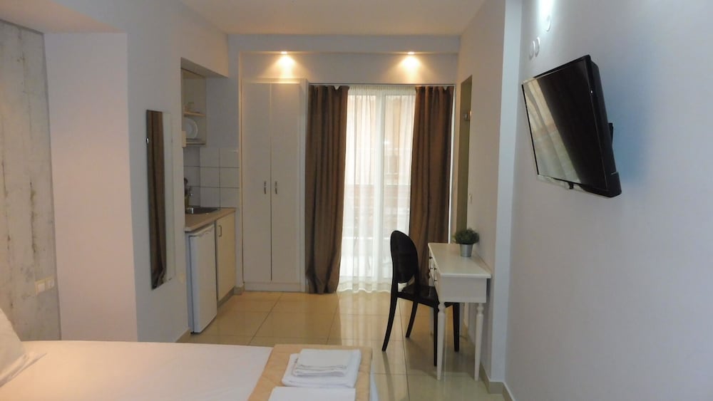 Klio Apartments And Studios foto 3