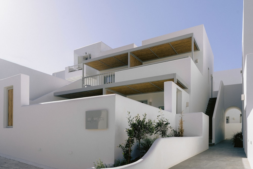 Mr & Mrs White Paros Suites & More foto 2