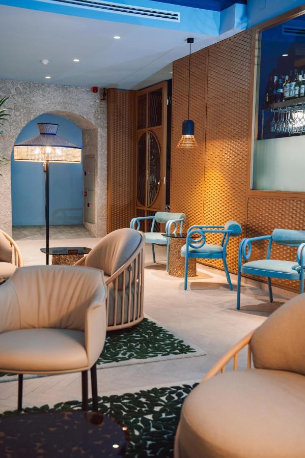 Suite met zithoek — Nomada House by SH Hoteles