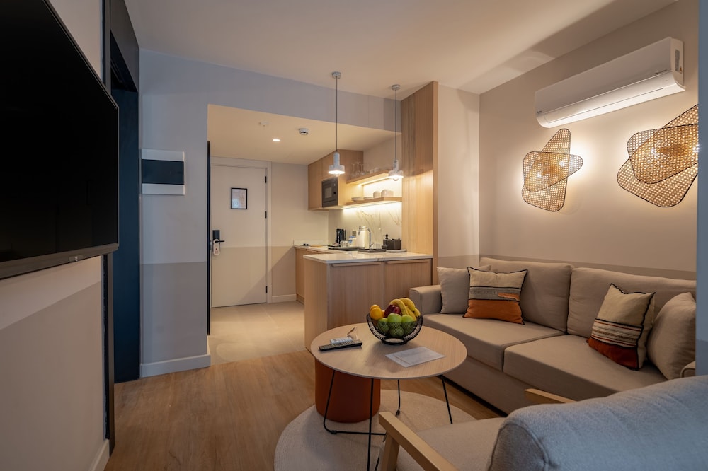 Oli Hotel And Suites foto 4