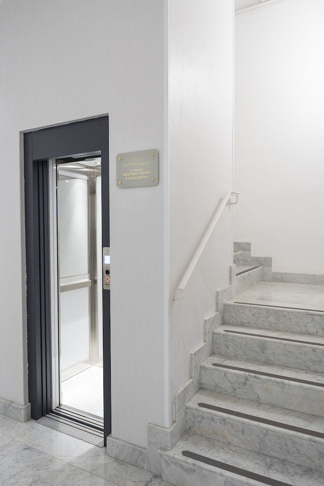 Palazzo Sant'Arcangelo foto 4