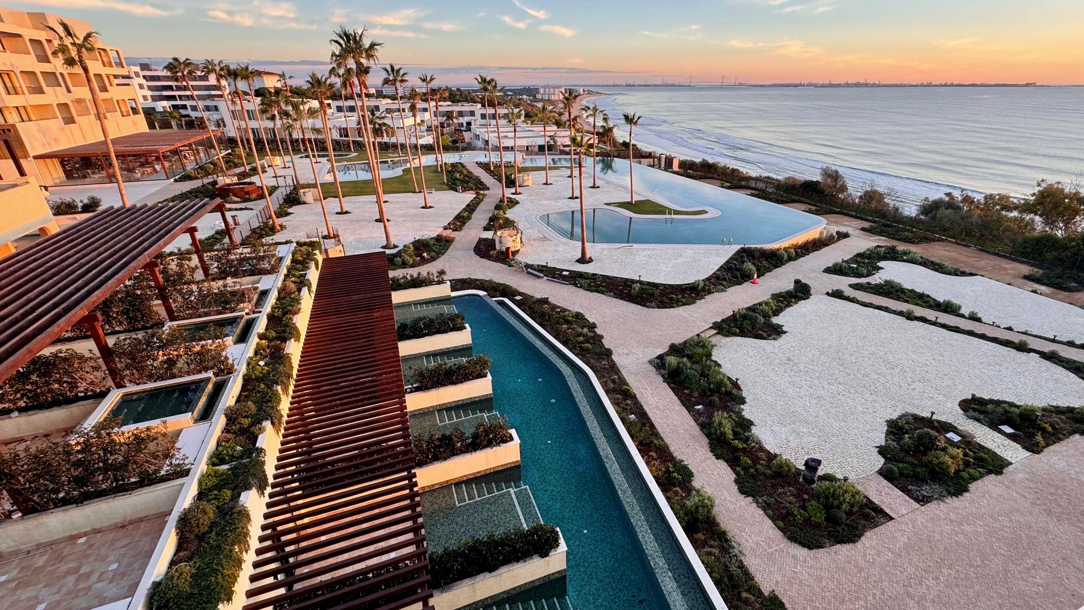 Resortoverzicht — Punta Bermeja Premium Beach Hotel