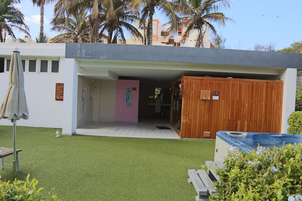 R2 Romantic Fantasia Dreams & Suites Hotel foto 3