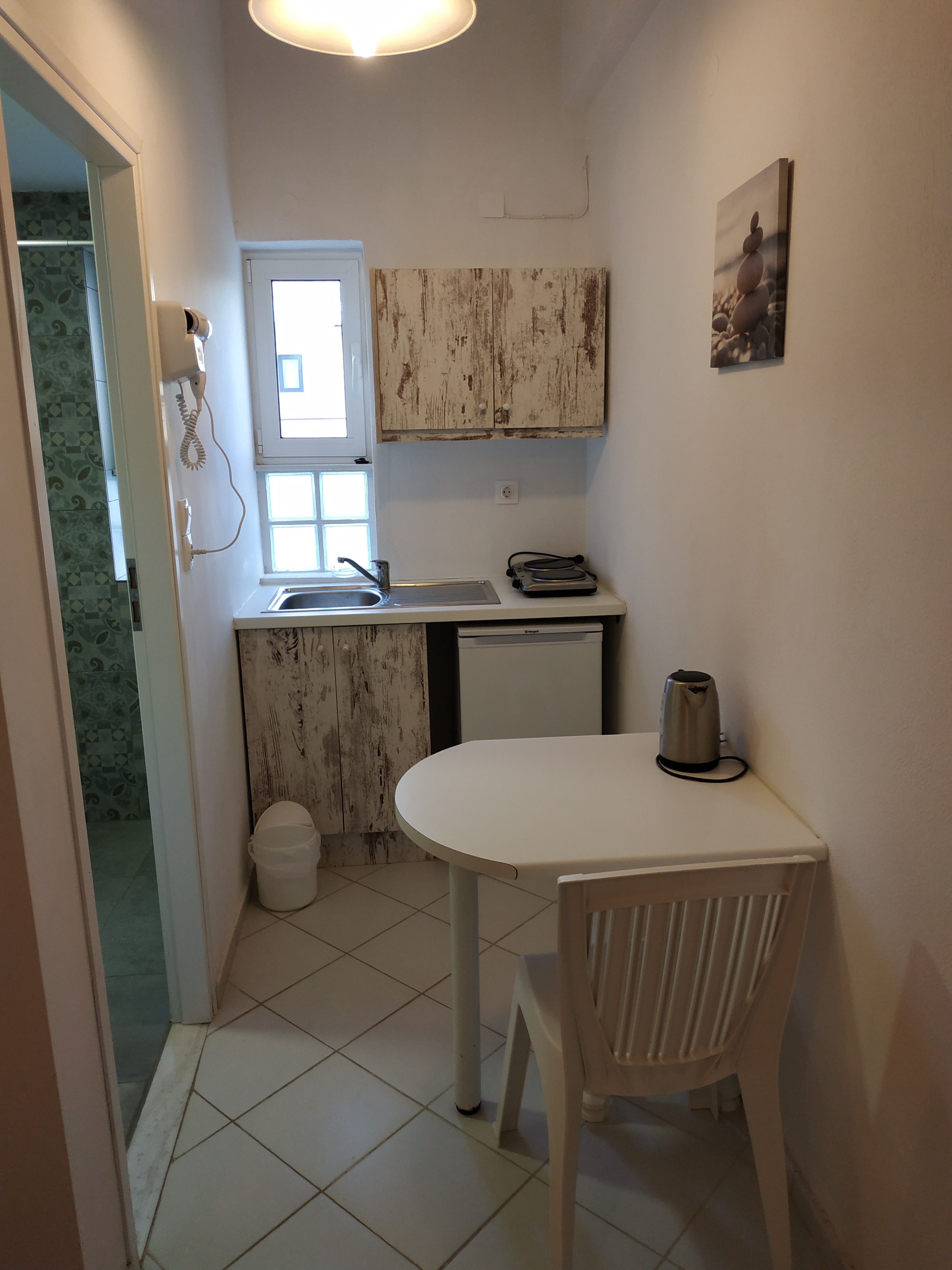 Badkamer met inloopdouche — Renia Studios