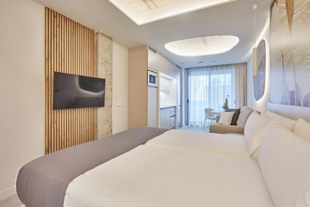 Kamer met tweepersoonsbed — Silken Atlantis Suites
