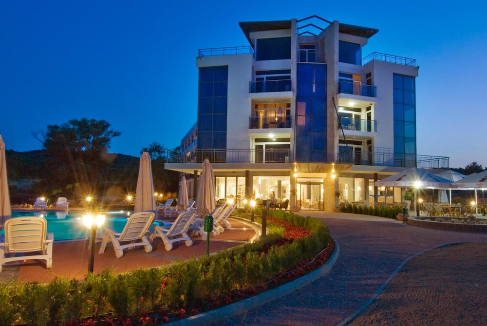 South Pearl Residence Sozopol.