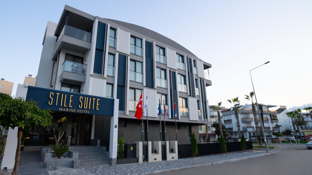 Nachtzicht Stile Suite Marine Hotel