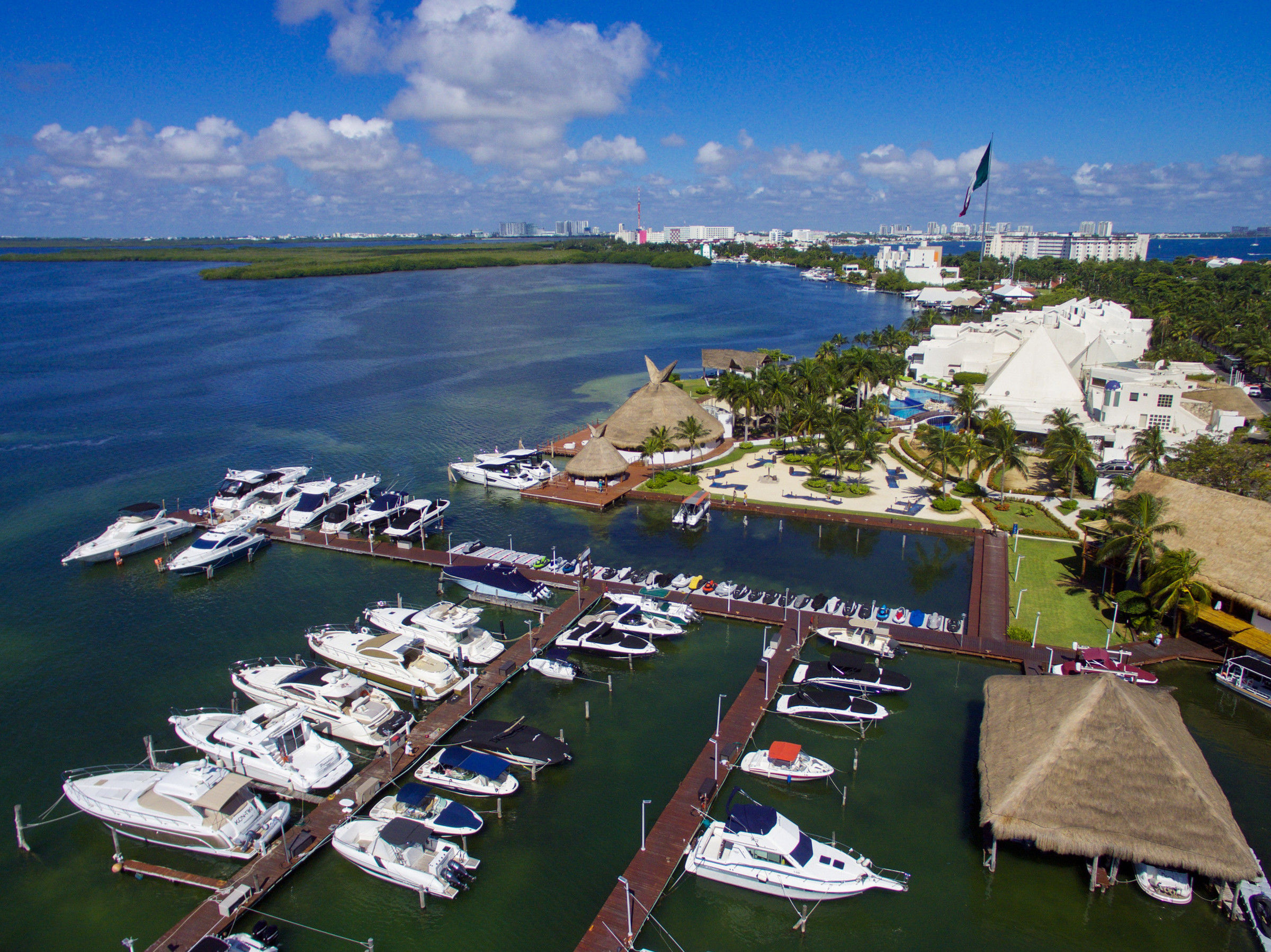 Sunset Marina Resort & Yacht Club foto 3