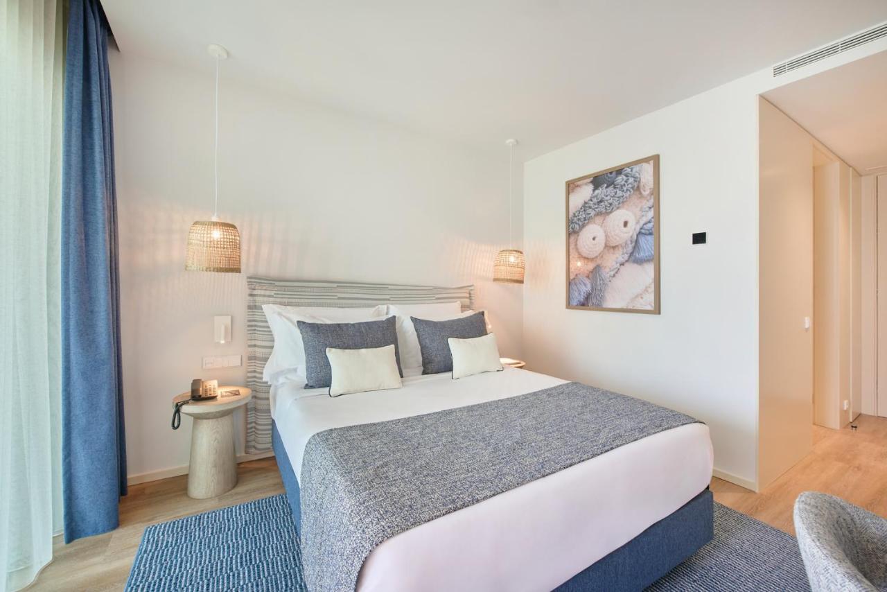 Kamer met tweepersoonsbed — The Editory by the Sea Lagos
