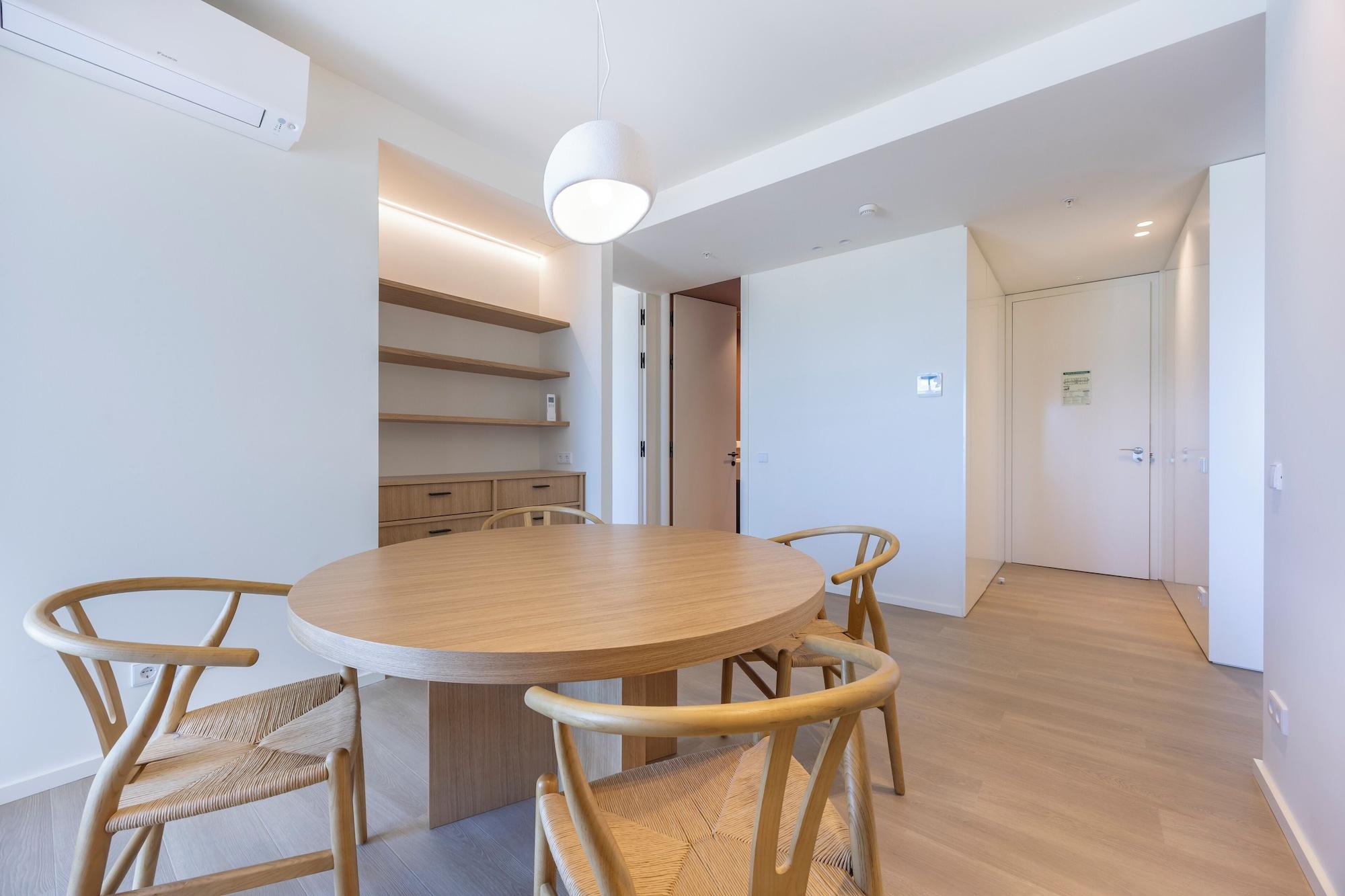 Kamer met balkon — The Editory Residence Lagos
