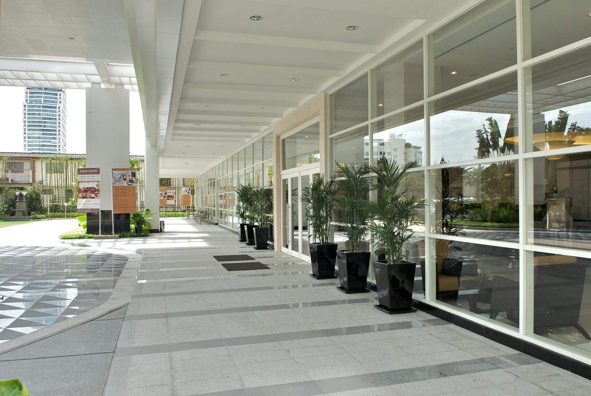 The Narathiwas Residence Sathorn Bangkok foto 3
