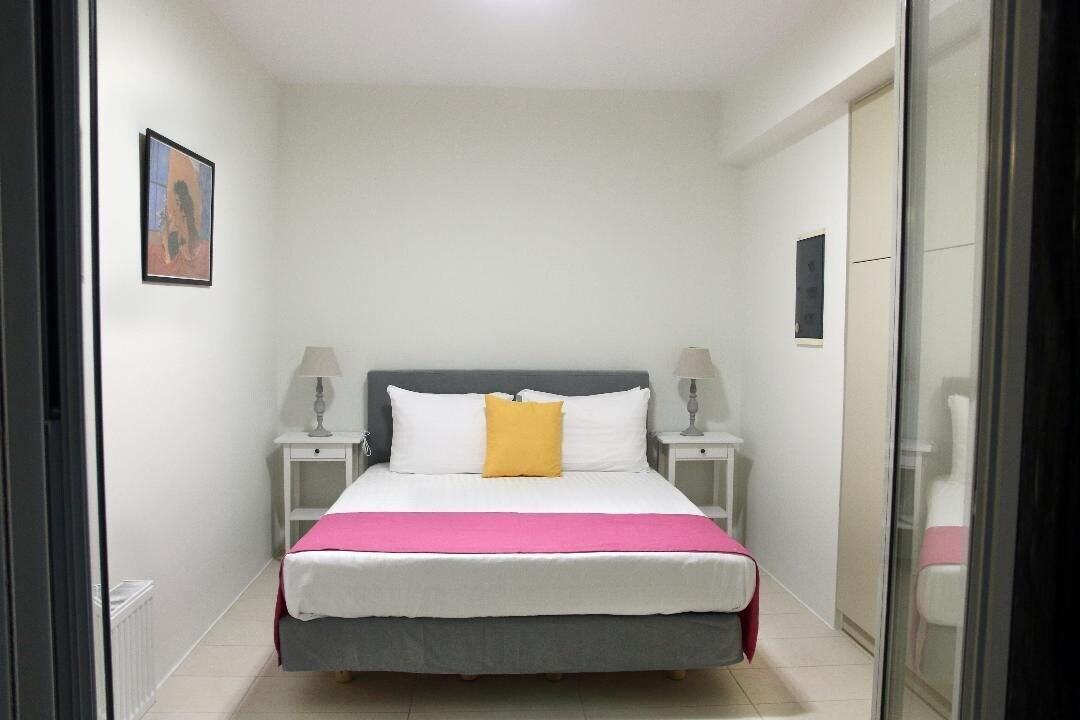 Kamer met tweepersoonsbed — Vivian Art Apartments