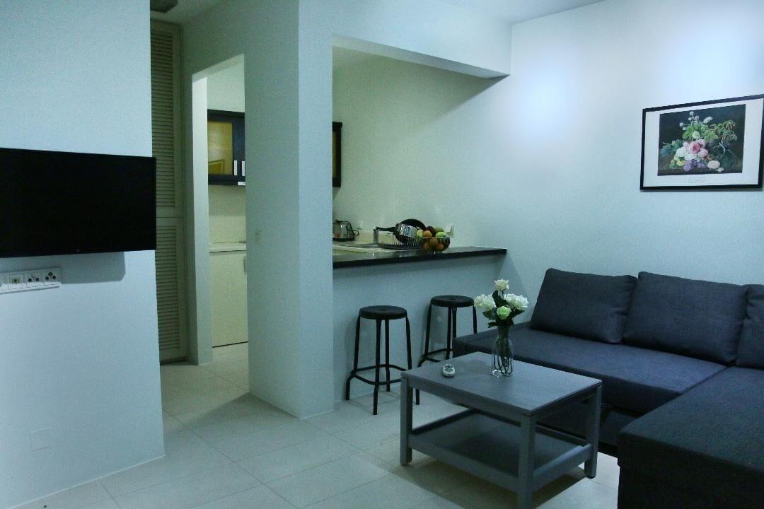Suite met zithoek — Vivian Art Apartments